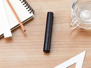 設(shè)計非常棒的 錄音筆 翻譯機 一體產(chǎn)品,又領(lǐng)先科大訊飛